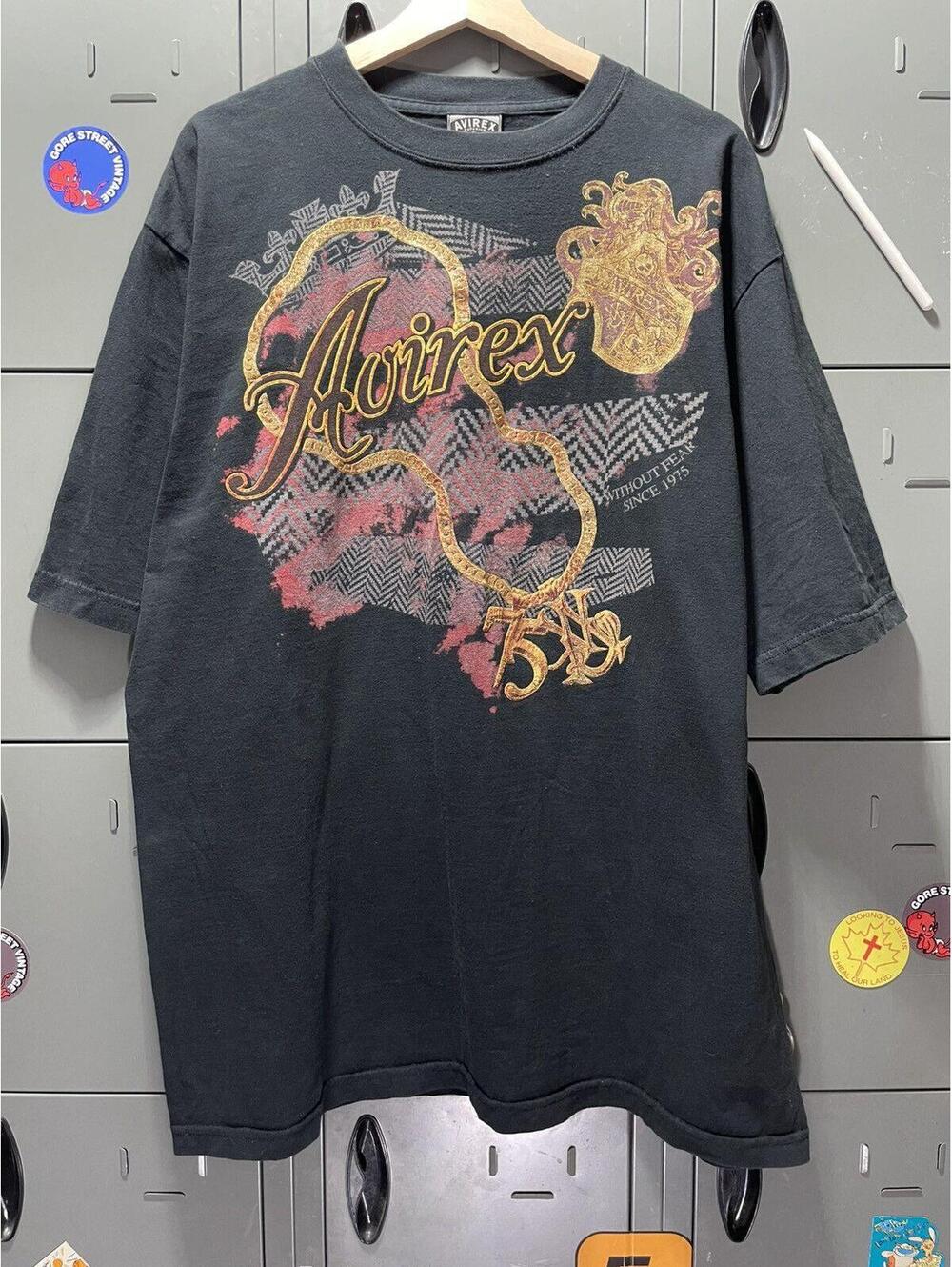 Avirex gold chain bling graphic tee NYC rap streetwear